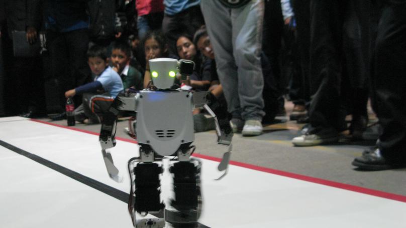 IEEE Humanoid Robot Racing Team PUCP - Team Description Paper
